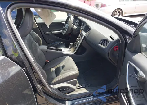 2012 Volvo S60 T5 из США, поврежденный, VIN YV1622FS5C2106259